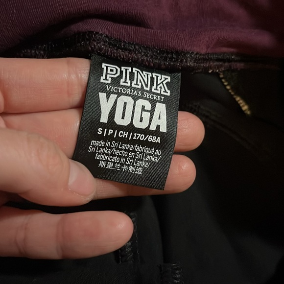 Victoria's Secret PINK Yoga drawstring leggings. Size Small. - Picture 5 of 5